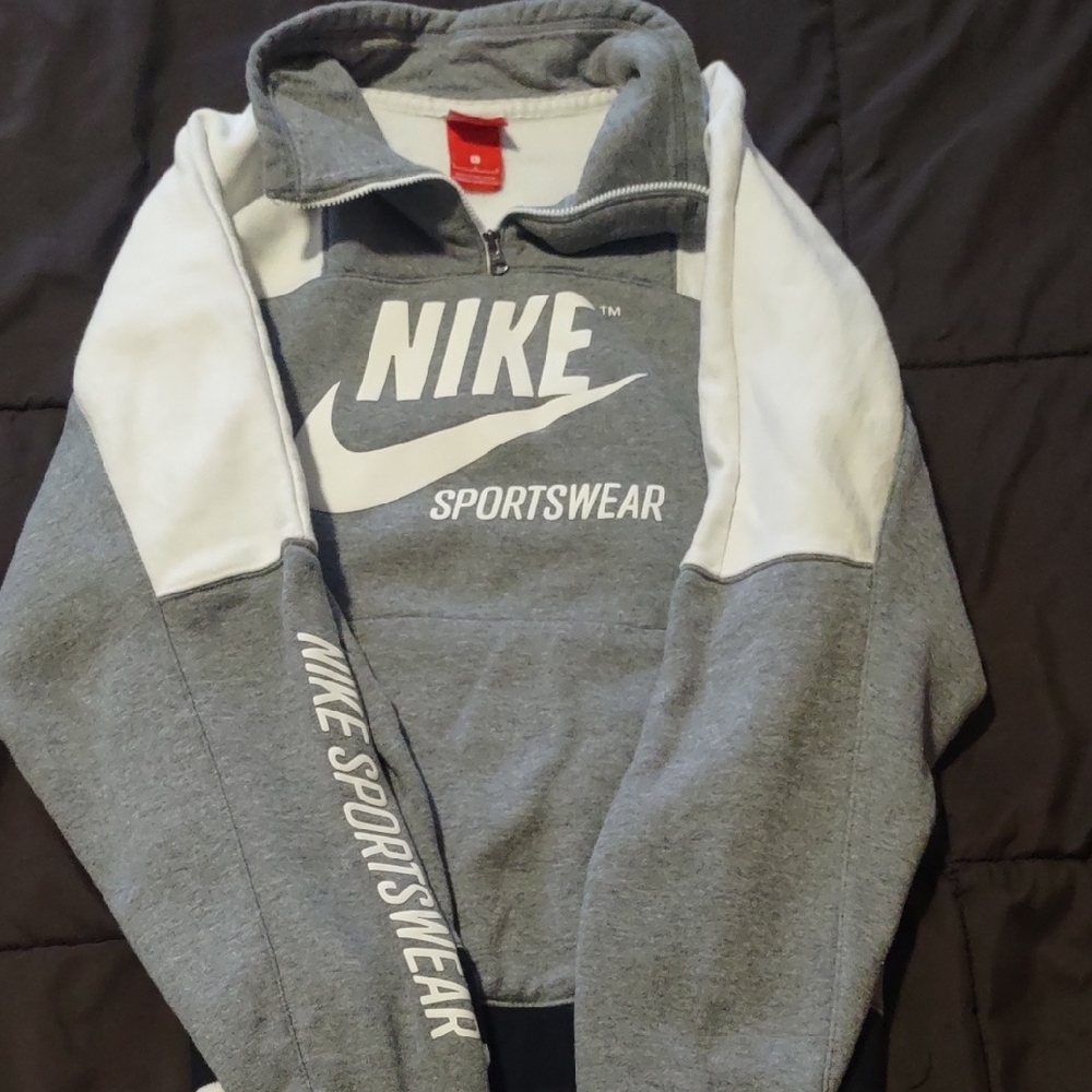 Nike Gray and White Zip Up Sweater